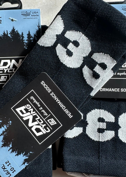 333 Performance Socks
